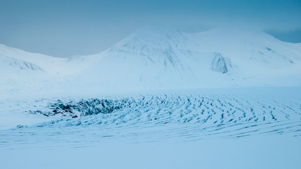 Gletscherspalten auf der Tour zum Isfjord Radio