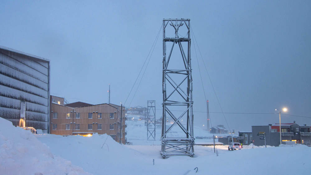 Ehemalige Kohleseilbahn in der Innenstadt Longyearbyens