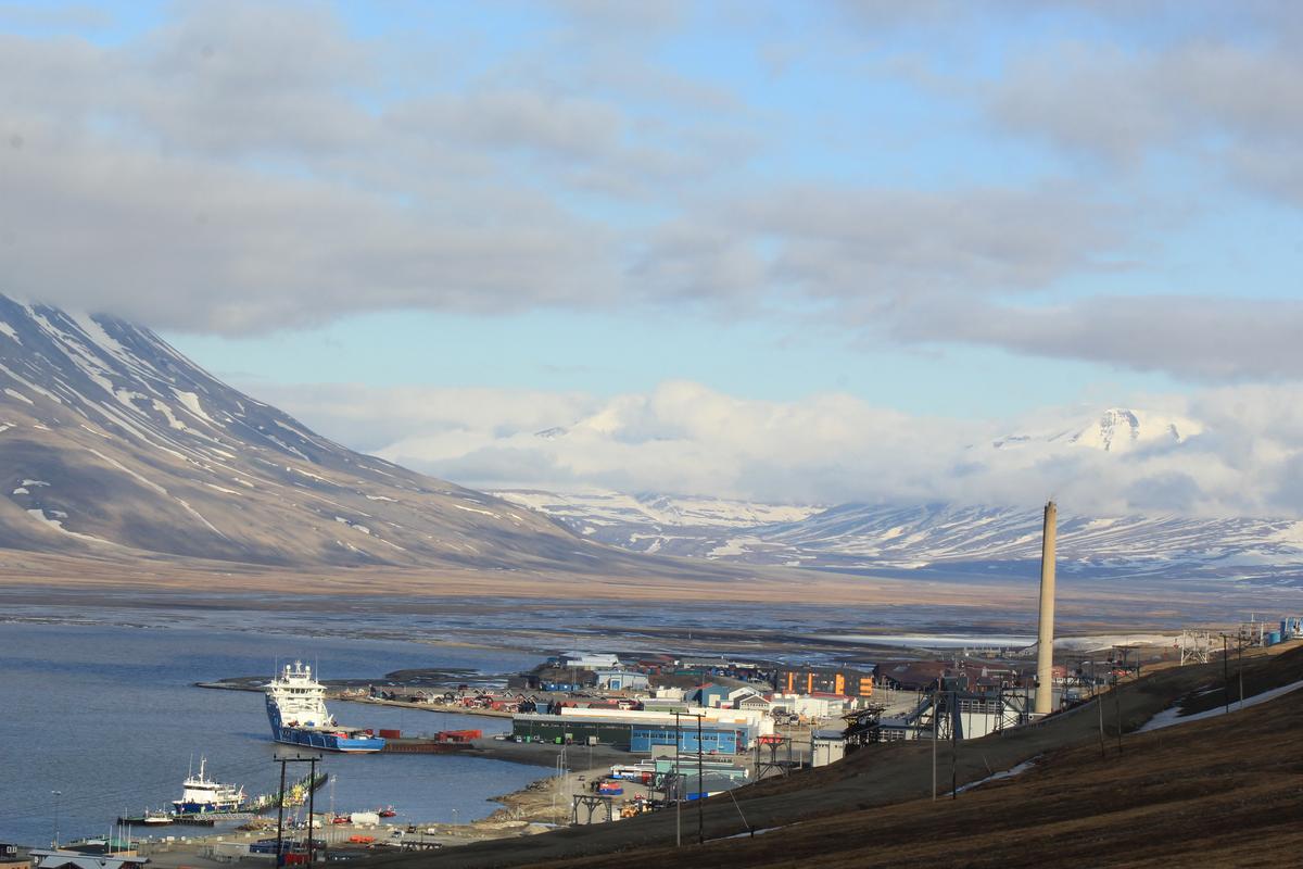 Longyearbyen im Sommer